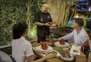 thumbnail: Restaurant