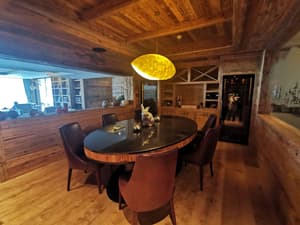 thumbnail: Reception