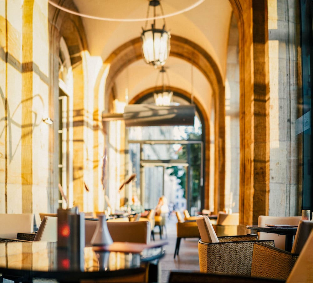 Cafe