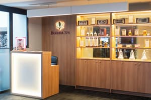 thumbnail: Spa reception