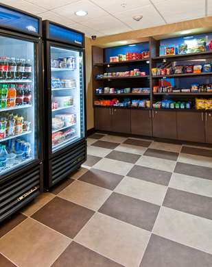 Dining,Dining Area,Restaurant,On-Site