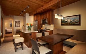 thumbnail: In-room dining