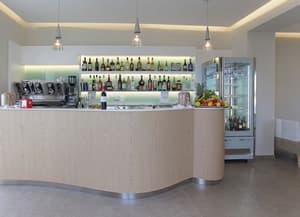 thumbnail: Bar (on property)