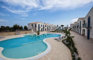 thumbnail: Outdoor pool