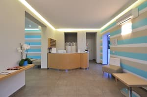 thumbnail: Reception