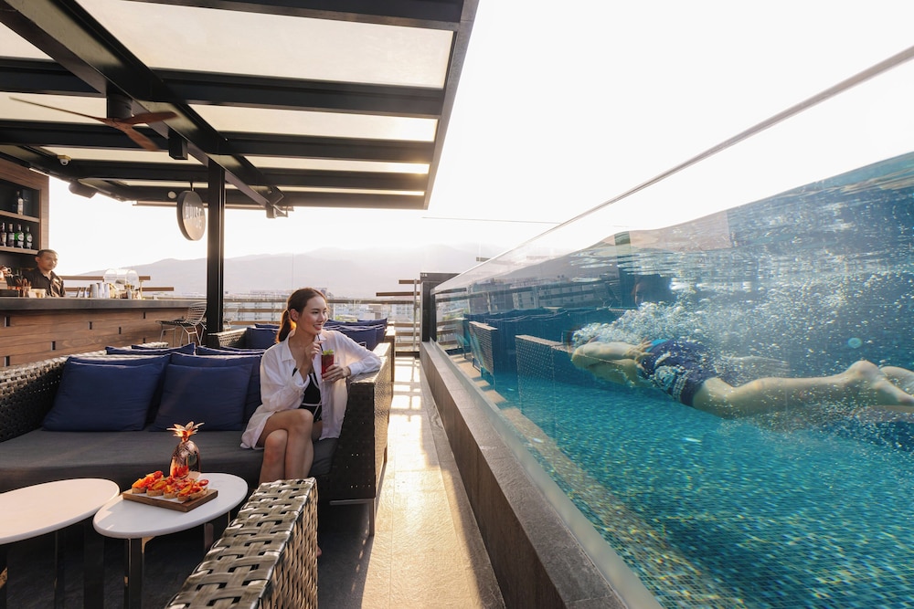 Rooftop pool