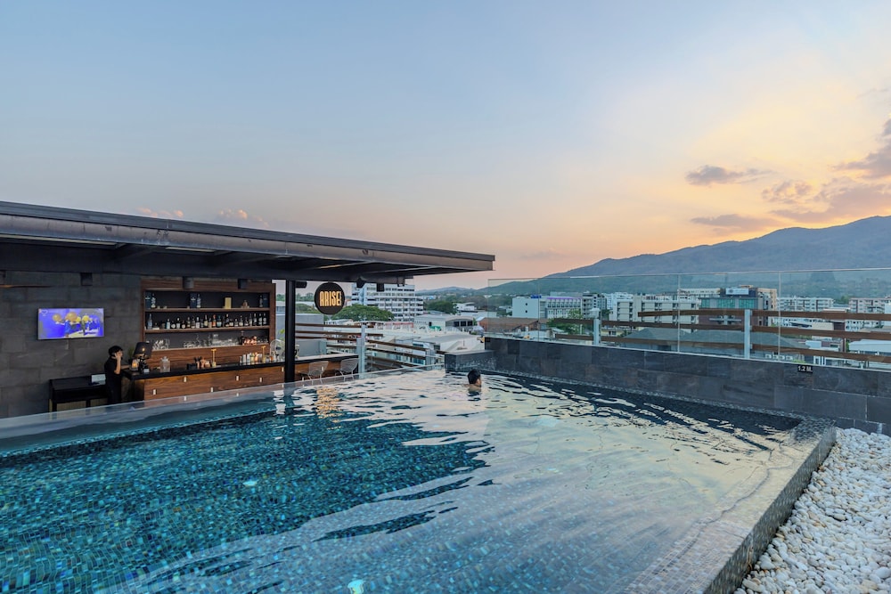 Rooftop pool