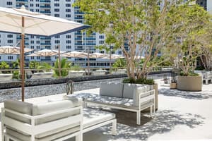 thumbnail: Terrace/patio