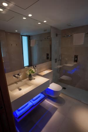 thumbnail: Bathroom