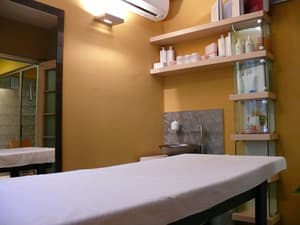 thumbnail: Massage
