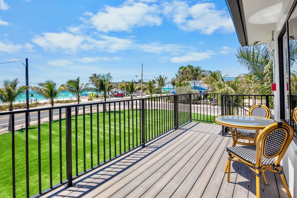 Beach/ocean view