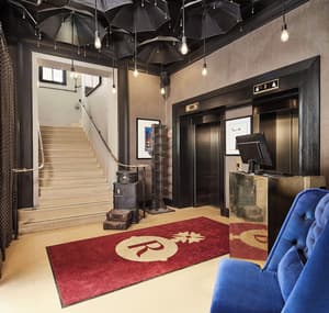 thumbnail: Interior entrance