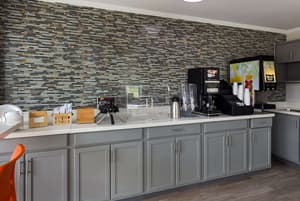 thumbnail: Breakfast area
