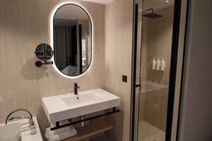 thumbnail: Bathroom