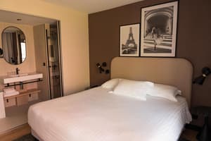 thumbnail: Room