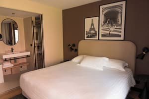 thumbnail: Room