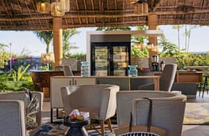 thumbnail: Snack bar