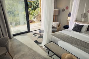 thumbnail: Garden view