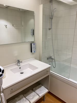 thumbnail: Bathroom