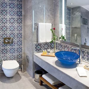 thumbnail: Bathroom