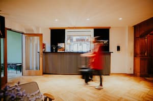 thumbnail: Interior entrance