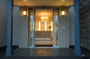 thumbnail: Interior entrance