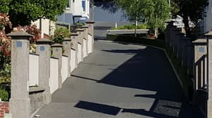 thumbnail: Property entrance