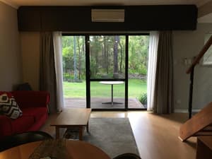 thumbnail: General view