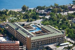Crystal De Luxe Resort And Spa