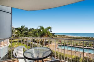 thumbnail: Balcony