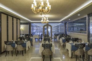 thumbnail: Restaurant