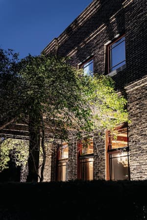 thumbnail: Exterior