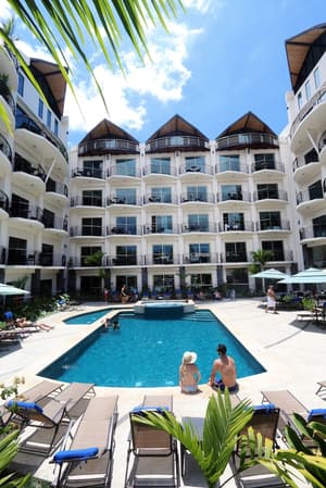 thumbnail: Pool