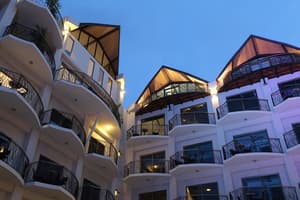 thumbnail: Exterior