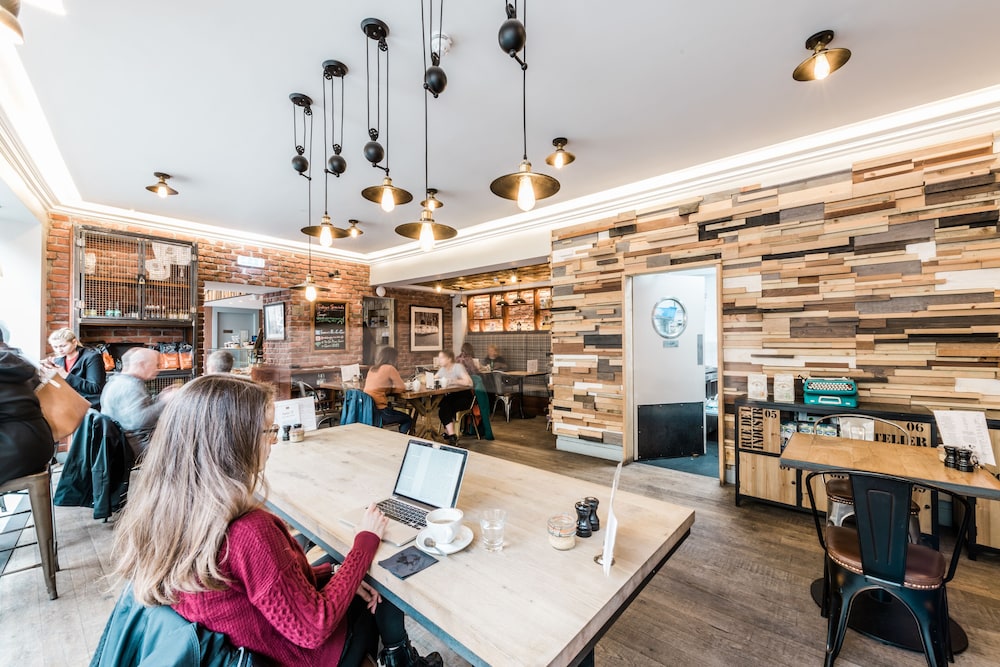Cafe