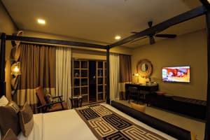 thumbnail: Interior