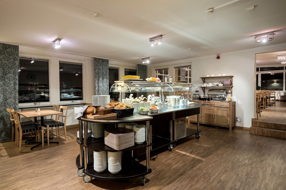 Restaurant-cafeteria