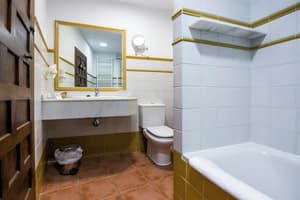 thumbnail: Bathroom