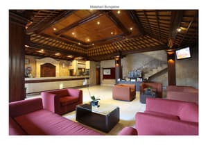 thumbnail: Lobby sitting area