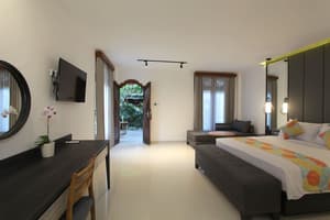 thumbnail: Room