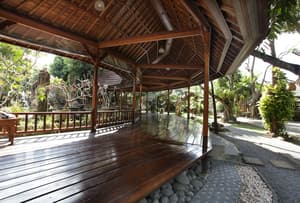 thumbnail: Terrace/patio