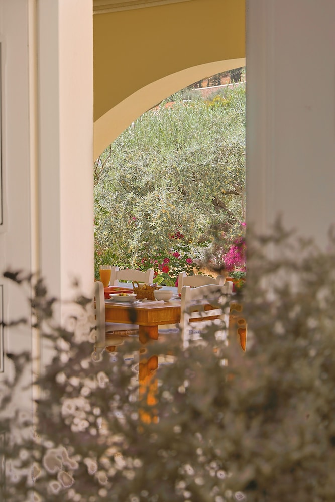 Restaurant-cafeteria