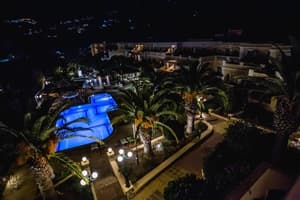 thumbnail: Exterior