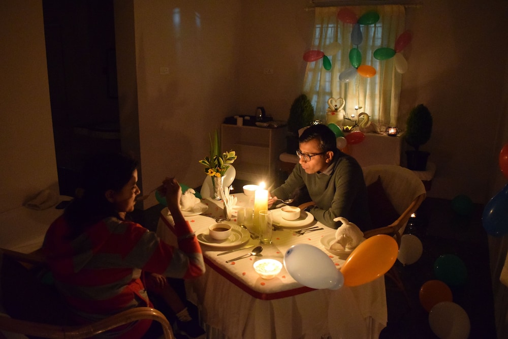 Room service - dining