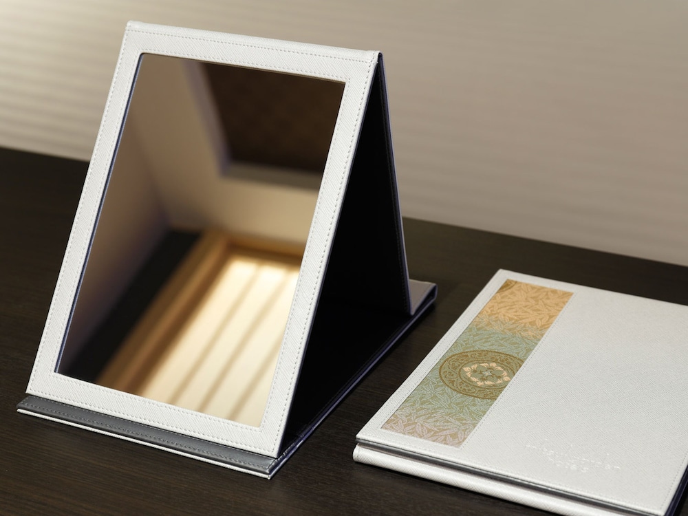 Room amenity
