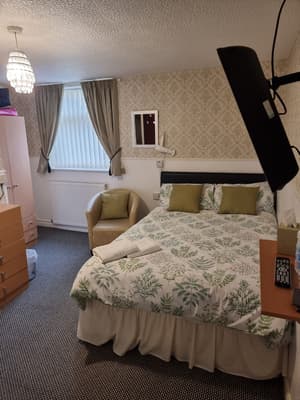 thumbnail: Room