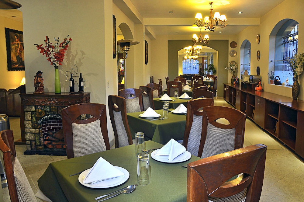 Food court