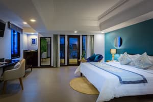 thumbnail: Room