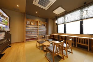thumbnail: Interior detail