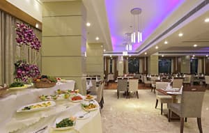thumbnail: Restaurant